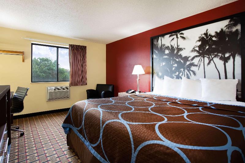 Люкс Кровать Кинг, Country Inn & Suites By Radisson St. Peters Mo