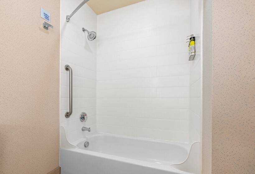 Люкс, Holiday Inn Express & Suites Klamath Falls Central, An Ihg