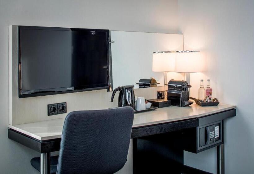سوییت, Park Inn By Radisson Amsterdam Airport Schiphol