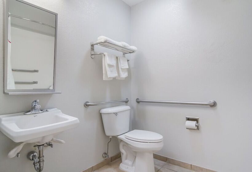 quarto Deluxe Adaptado para Deficientes Físicos, Red Roof Inn I 95 North Brunswick Darien