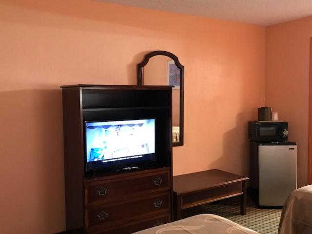 ２ダブルベッドのスタンダードルーム, College Inn Spartanburg
