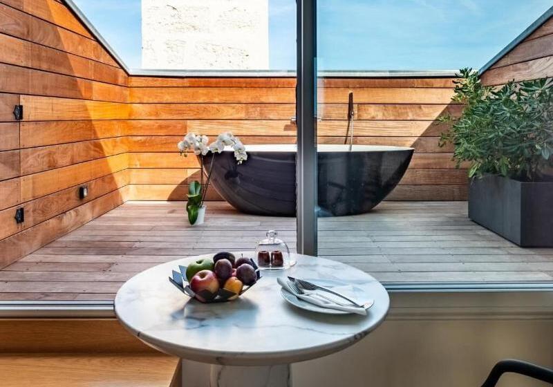 Номер Deluxe с Гидромассажем, Le Boutique Hotel & Spa