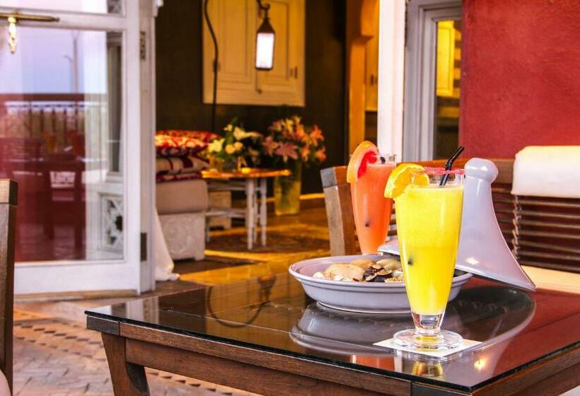 سوییت جونیور, Palais El Miria & Spa