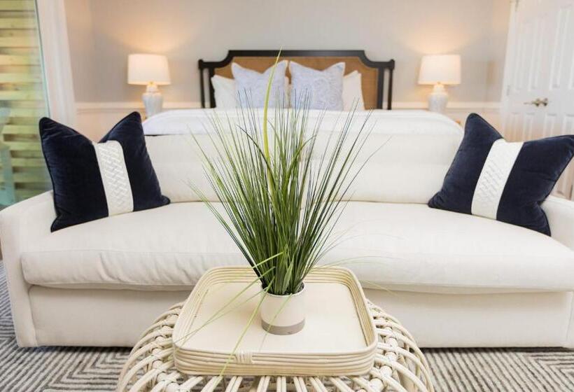 Стандартный Номер Кровать Кинг, The Burrus House Inn Waterfront Suites