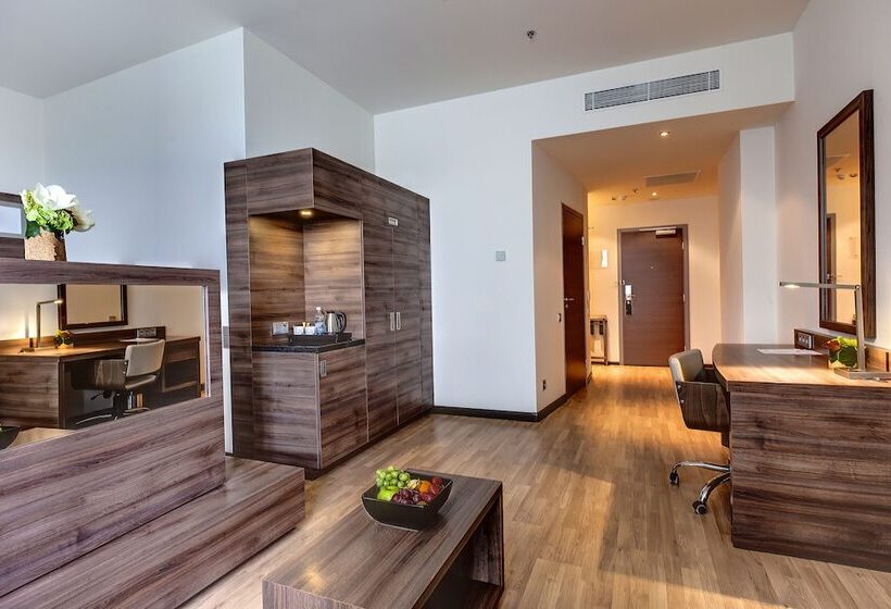 اتاق سوپریور, Ramada Encore Kyiv