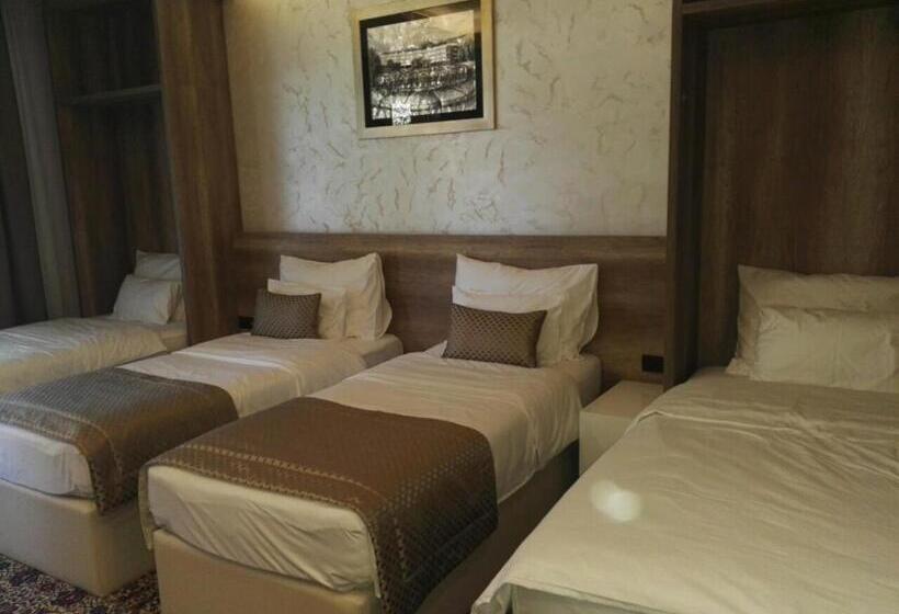 اتاق استاندارد سه نفره, Villas And Apartments Oaza