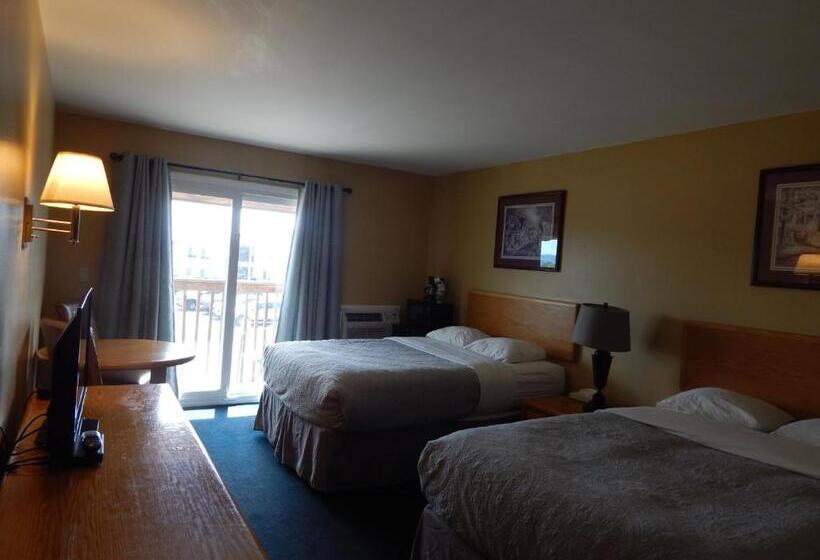 Номер Стандарт 2 Двуспальные Кровати, Alpine Inn