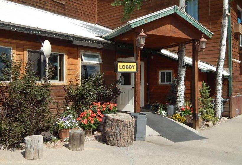 Номер Стандарт 2 Двуспальные Кровати, Alpine Inn