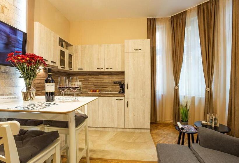 Apartamento 2 Dormitórios, Sofia Place Hotel By Hmg