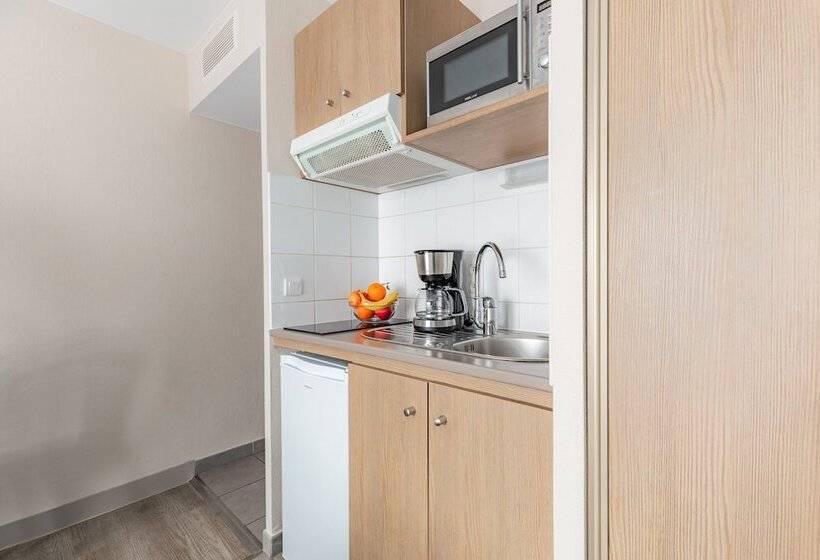 Studio Standard, Appart City Classic Marseille Euromed