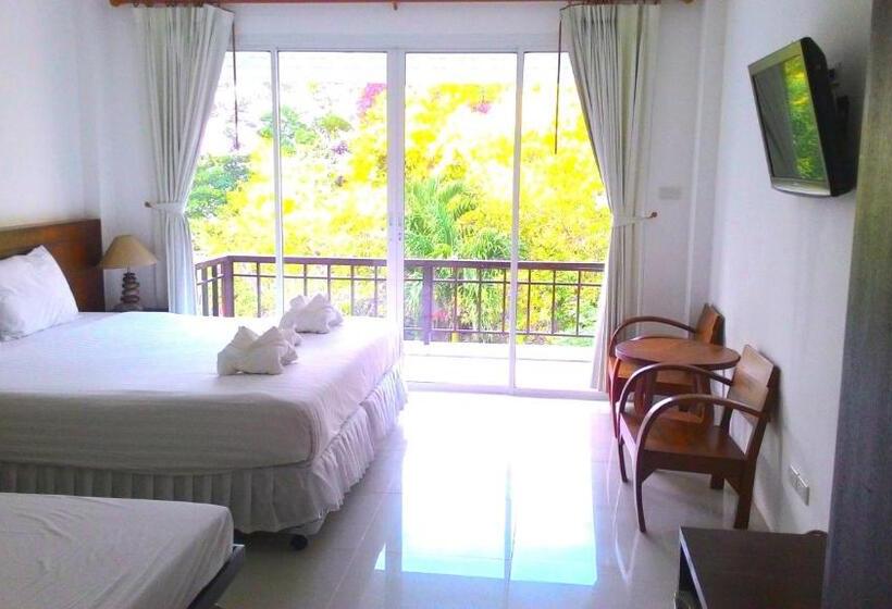 غرفة سوبيريور ثلاثية, Kirati Beach Resort