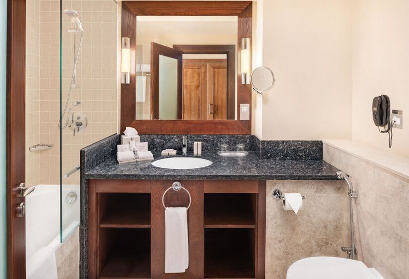 اتاق سوپریور با چشم‌انداز دریا, Ja Ocean View Hotel, Jumeirah Beach Dubai