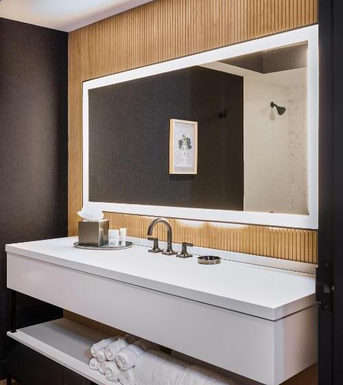 Quarto Deluxe Cama King, The Watershed   Formerly Hotel Zero Degrees