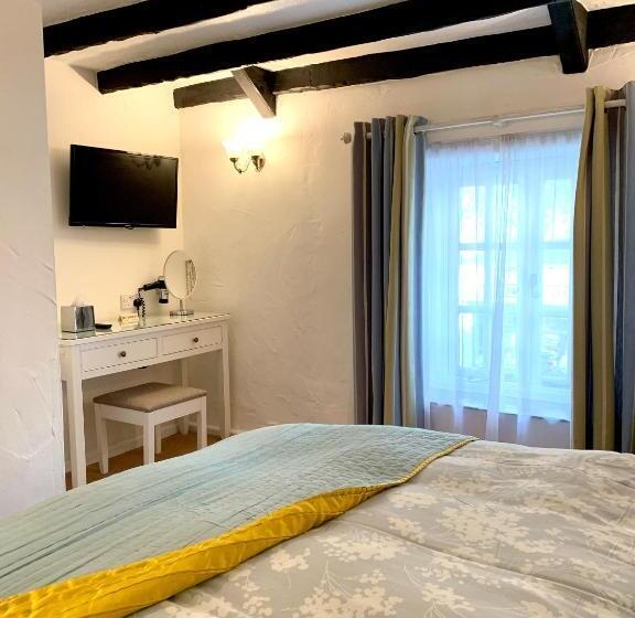 Номер Стандарт, The Cottage Bed & Breakfast