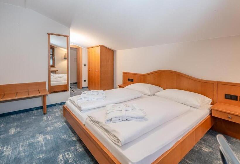 سوییت جونیور, Erzherzog Johann Alpin Style Hotel   Adults Only