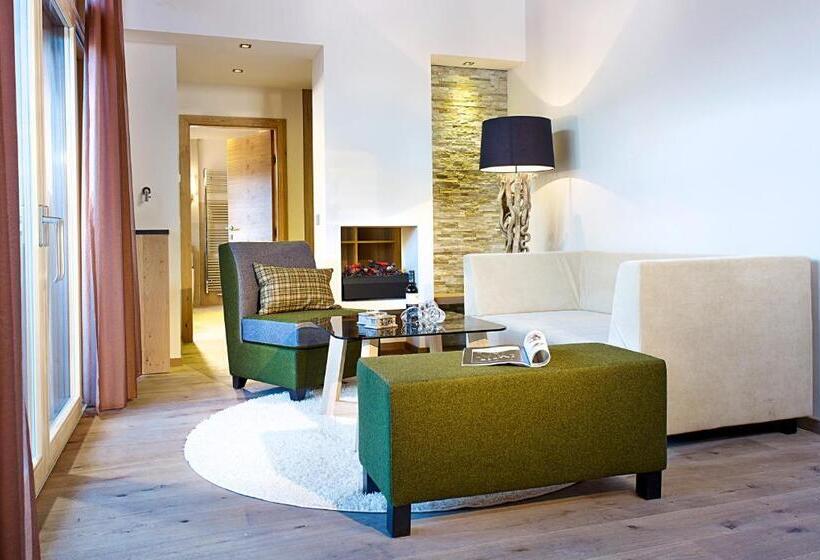 سوئیت سینیور, Ritzlerhof   Adults Only