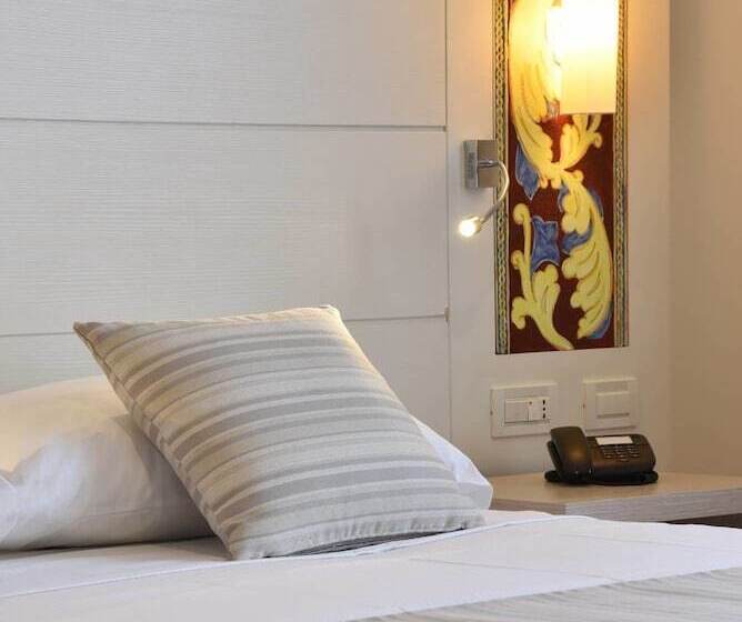 اتاق سوپریور با چشم‌انداز دریا, Parco Degli Aromi Resort & Spa