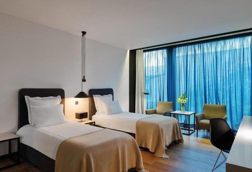 Номер Superior, Sense Hotel Sofia, A Member Of Design Hotels