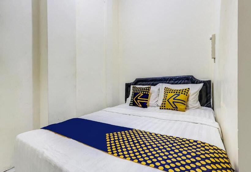 エコノミールーム, Spot On 90780 Gang Tengah Homestay Syariah