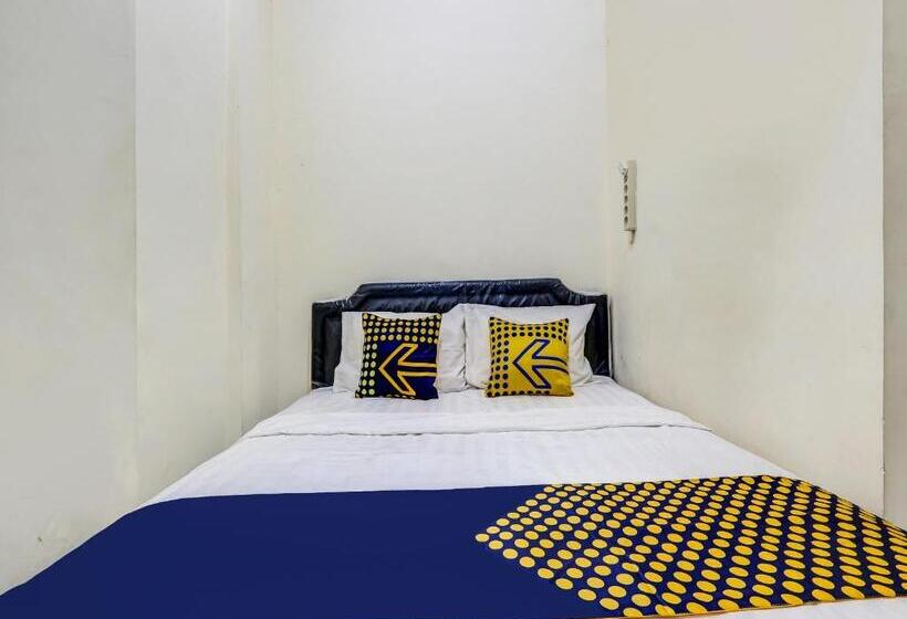 エコノミールーム, Spot On 90780 Gang Tengah Homestay Syariah