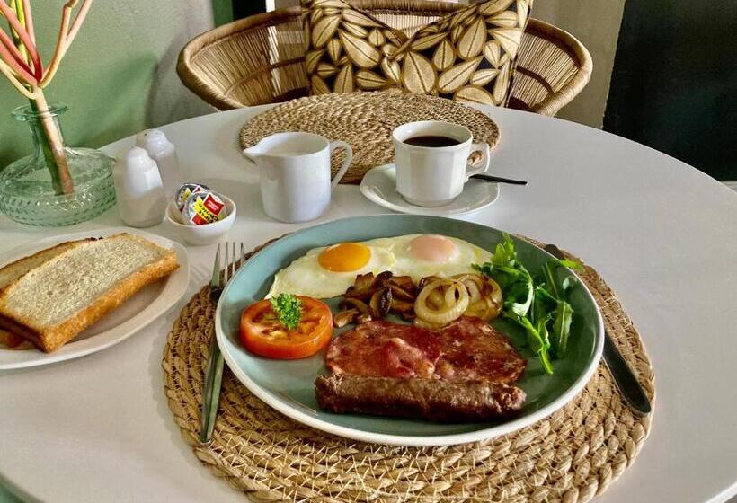 패밀리 룸, The Merino Guest House