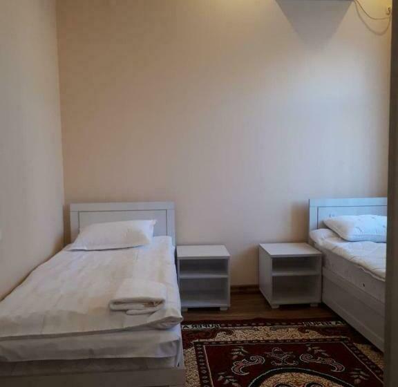 اتاق استاندارد, Guesto Hostel