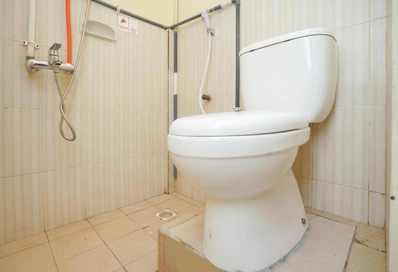 اتاق استاندارد, Koolkost Syariah Near T1 Juanda Airport 3