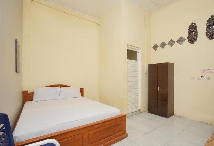 اتاق استاندارد, Koolkost Syariah Near T1 Juanda Airport 3