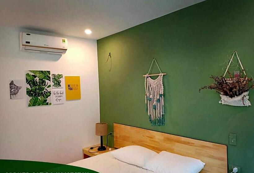 اتاق استاندارد با چشم‌انداز دریاچه, Cornercatba