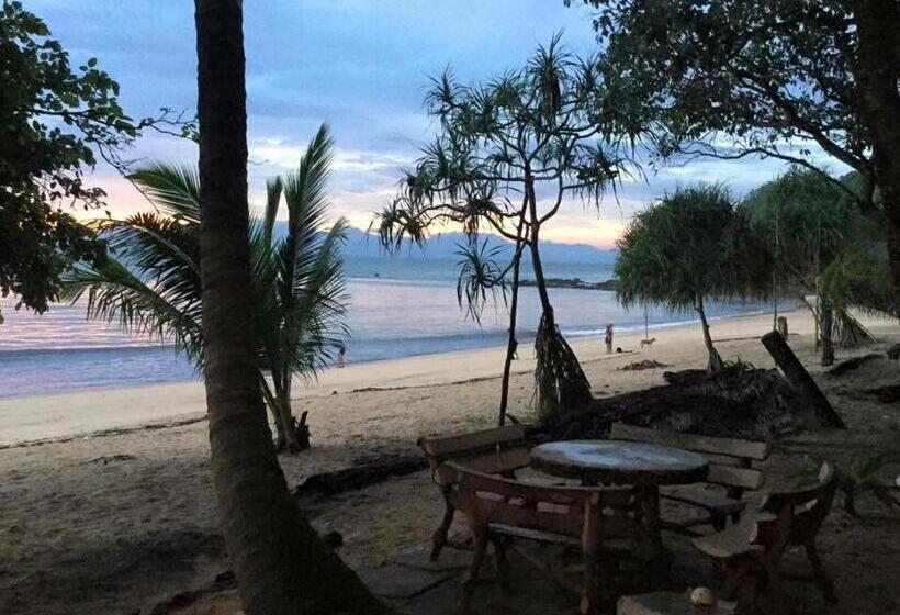 بانگلوی استاندارد, Sunset Bungalow Koh Chang Ranong