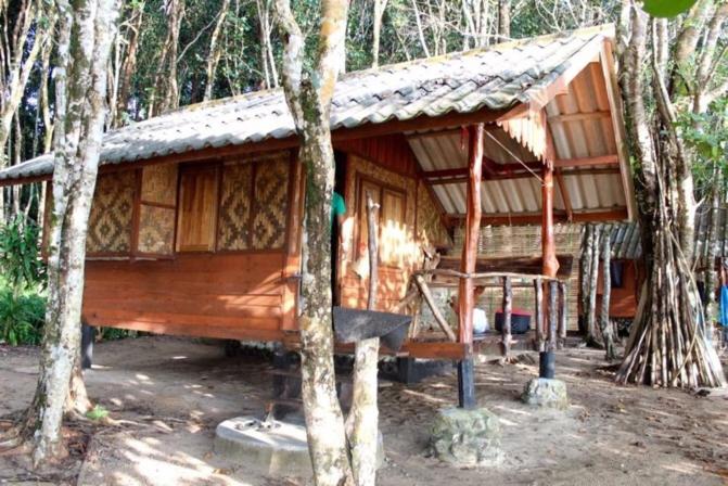 بانگلوی استاندارد, Sunset Bungalow Koh Chang Ranong