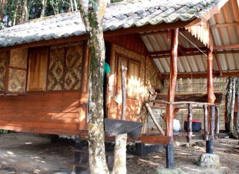 بانگلوی استاندارد, Sunset Bungalow Koh Chang Ranong