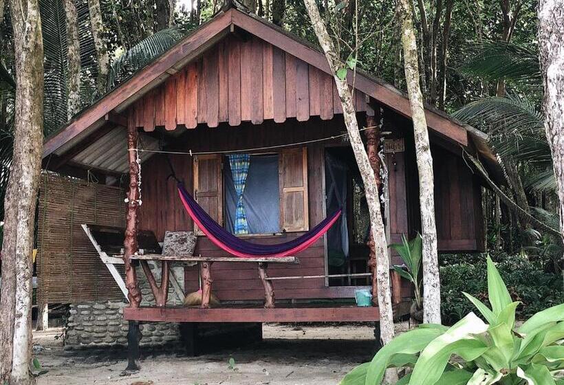 بانگلوی استاندارد, Sunset Bungalow Koh Chang Ranong
