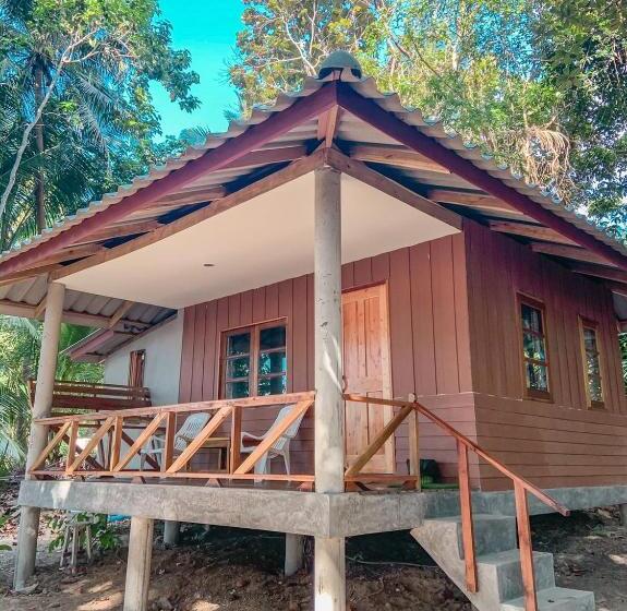 بانگلوی استاندارد با چشم‌انداز دریا, Sunset Bungalow Koh Chang Ranong