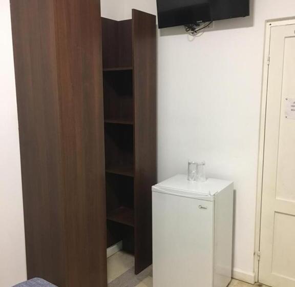اتاق استاندارد, Danae