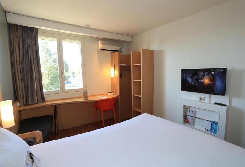Номер Стандарт Двуспальная Кровать, Ibis Aurillac
