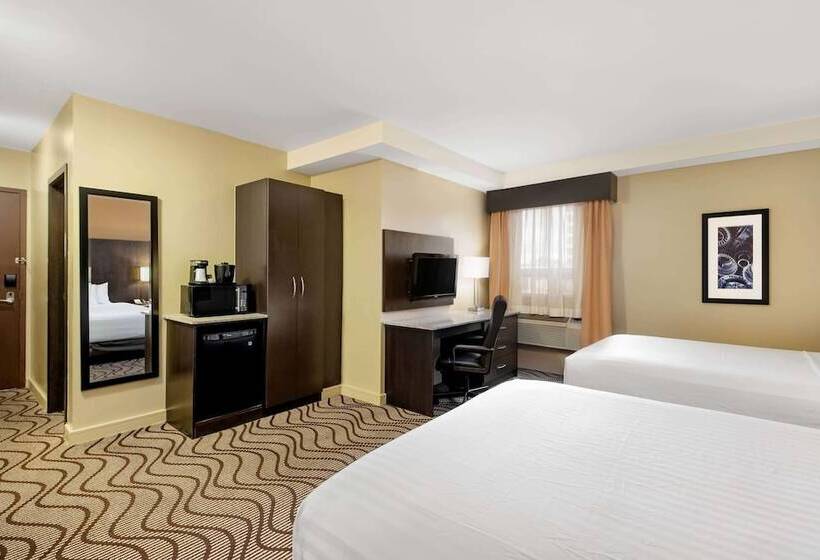Номер Deluxe, La Quinta By Wyndham Oshawa