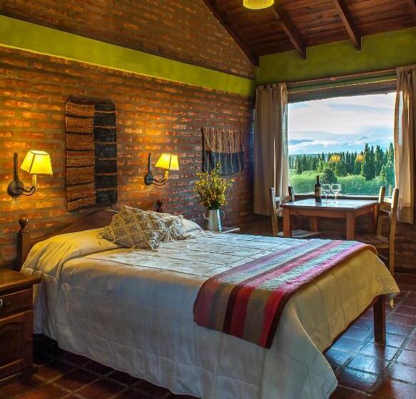 Quarto Triplo Deluxe, Posada Larsen