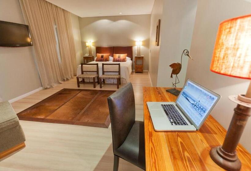 Номер Deluxe, Villa Isidro Hotel Boutique & Spa
