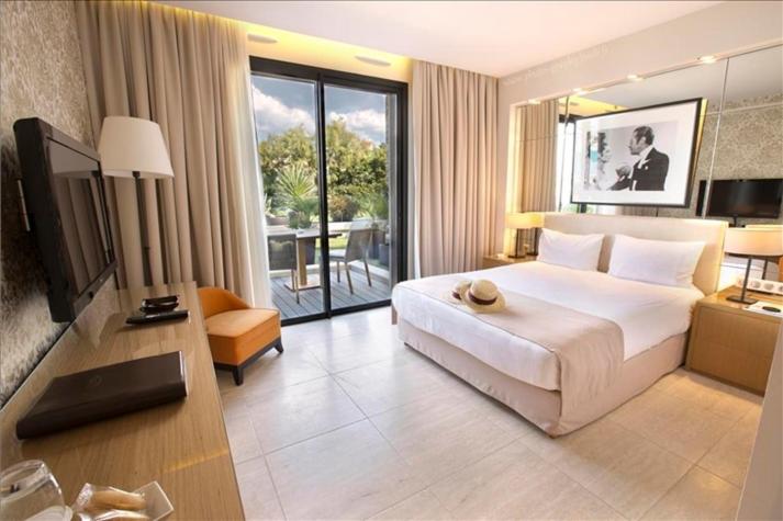 Классический Номер, Hostellerie La Farandole