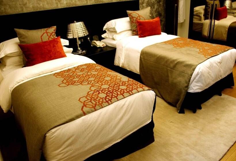 带2个卧室的公寓, Iidl Suites