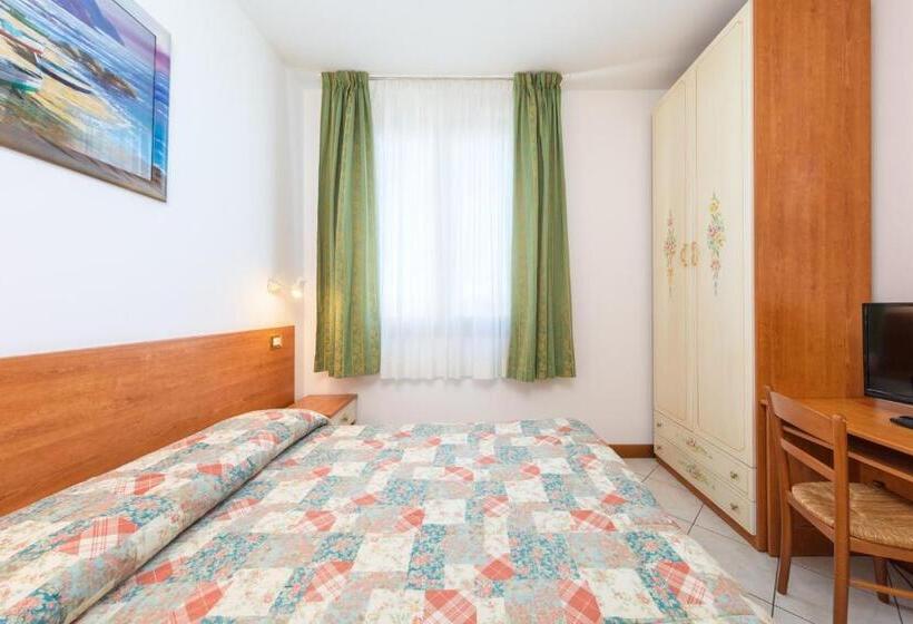 带共用浴室的标准房间, Nuova Aurora Venice