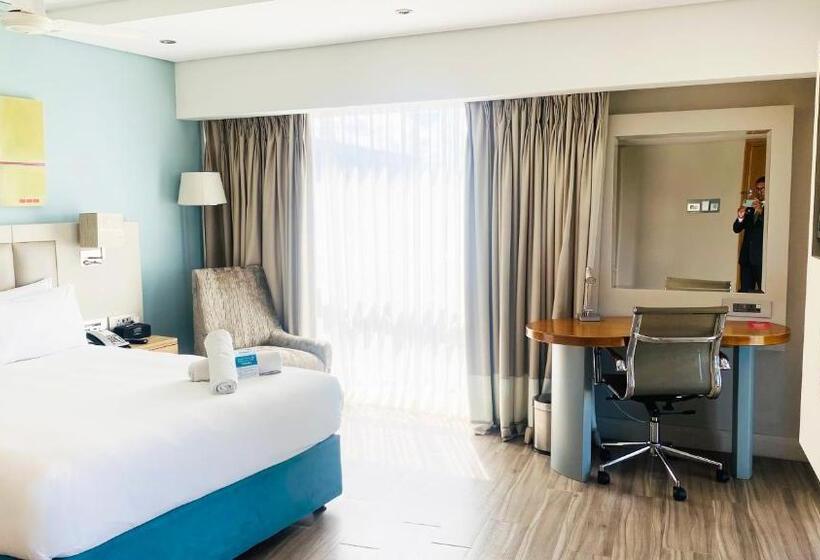 اتاق پریمیوم با بالکن, Holiday Inn Mauritius Mon Trésor, An Ihg