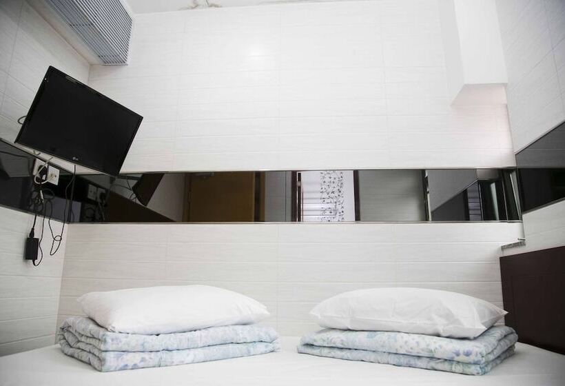 اتاق استاندارد, Ah Shan Hostel