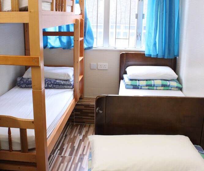 اتاق خانوادگی, Ah Shan Hostel