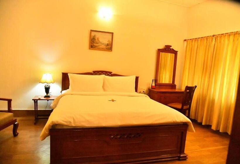 Вилла 3 Спальни, Niraamaya Blue Mountain  Chikmagalur
