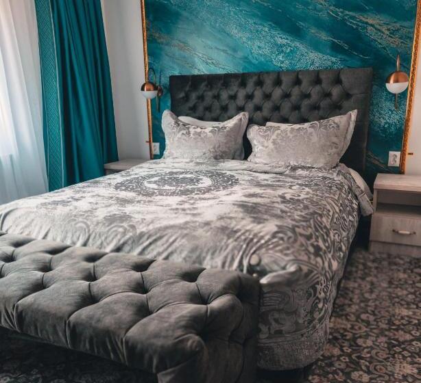 اتاق استاندارد با بالکن, Suru Hotel & Restaurant