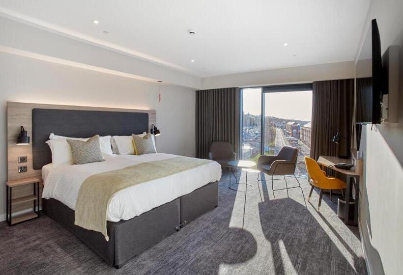 수피리어 패밀리 룸, Tŷ Milford Waterfront