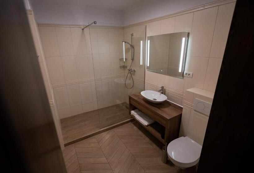 اتاق استاندارد, Pensiunea White Residence
