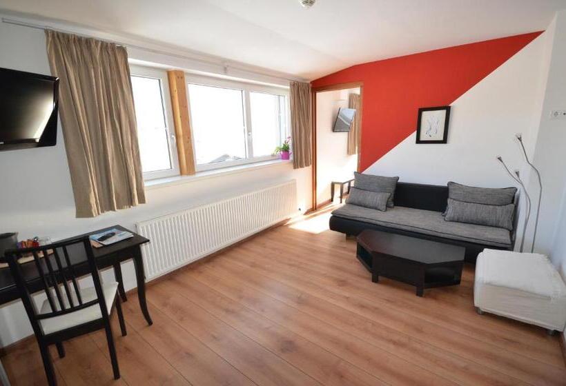 Quarto Economy, Traube